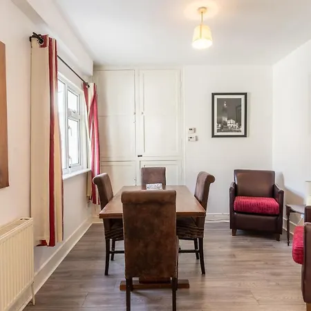 Casa vacanze 3 Bed Quaint House Town Center Wexford